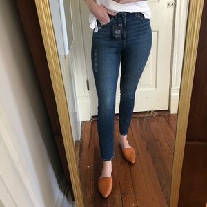 Gap sky high true skinny ankle